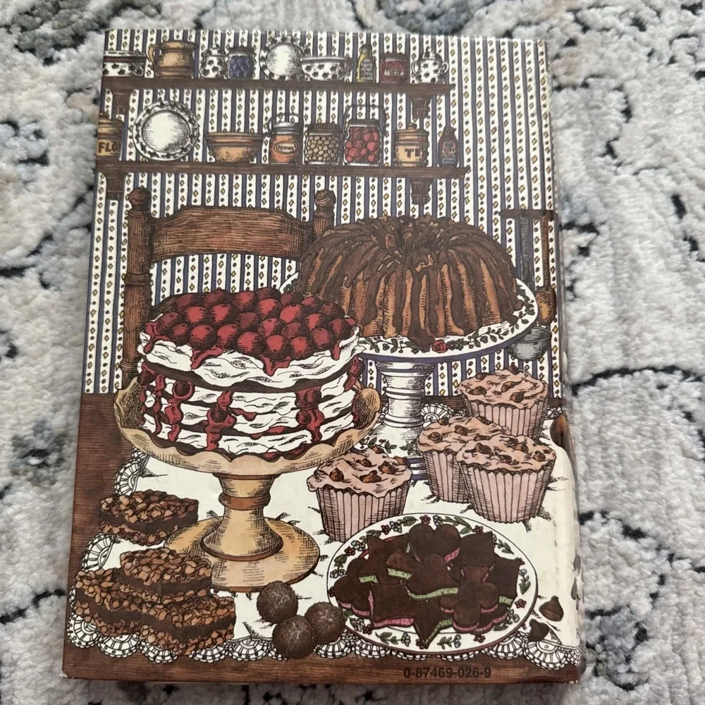 Vintage Nestle Toll House Heritage Cookbook 1980 1st Print Spiral Dessert Recipe